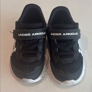 Under Armour toddler tennis shoes